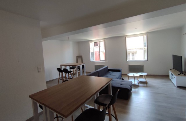 A 20 min des Stations Appartement Très Paisible