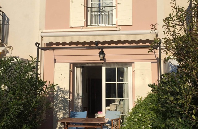 A chic and comfortable 2 bedroom villa and mooring in private marina development