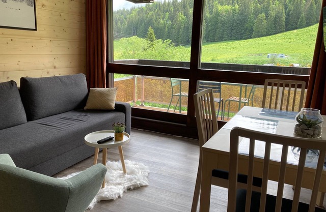 A Cocoon in the Hearth of French-Jura