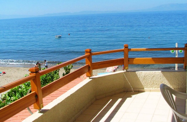A Cosy Family Flat JUST by the Eagen Sea