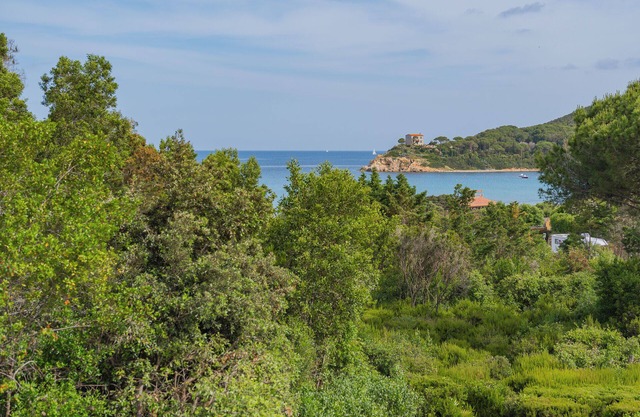 A Country House by the Sea