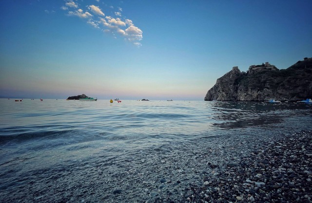 A few minutes from Taormina, charming apartment