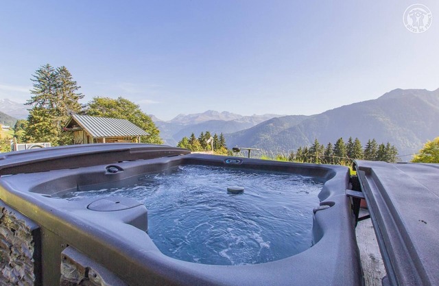 AUX DEUX MARMOTTES - VILLARD SUR DORON LES SAISIES