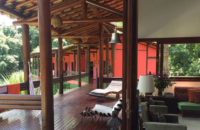 A paradise in the backcountry of the stunning Thai-style One-House