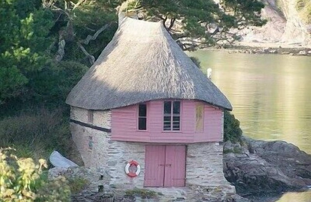 A Relaxing Getaway One Mile From Sandy Beach At Bantham, Nr. Salcombe, S. Devon.