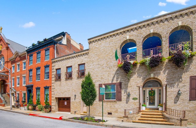 A Villa Steps from Harbor East with Indoor Pool and 4-Car Parking Sleeps 12