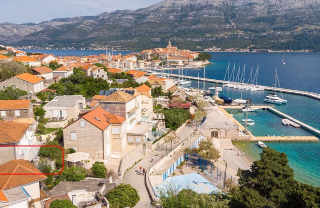 A1-apartment 50m from the beach with the sea view