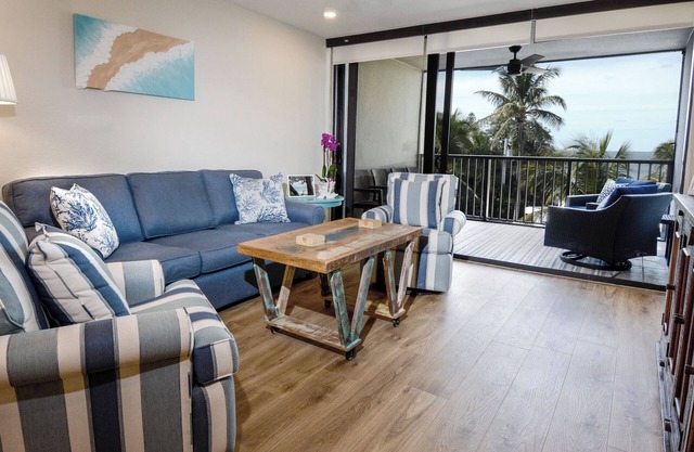 A409 Moon Bay 2 Bedrooms, 2 Bath