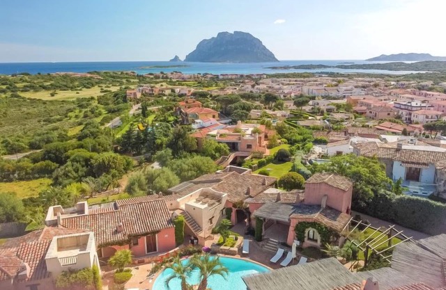 Acacia 1 - Vista Village by Interhome