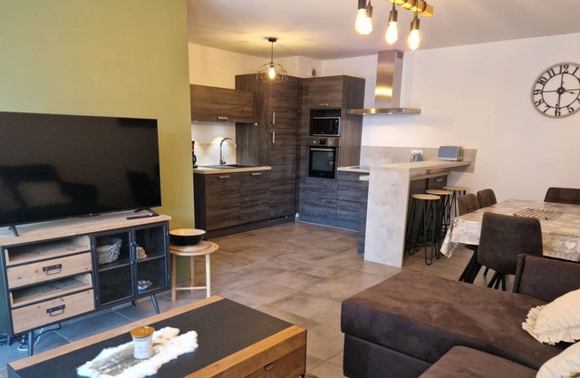 Accommodation for 6 people, Aime la Plagne.