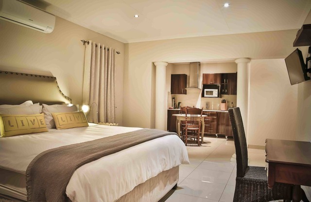 Accommodation @ Van's