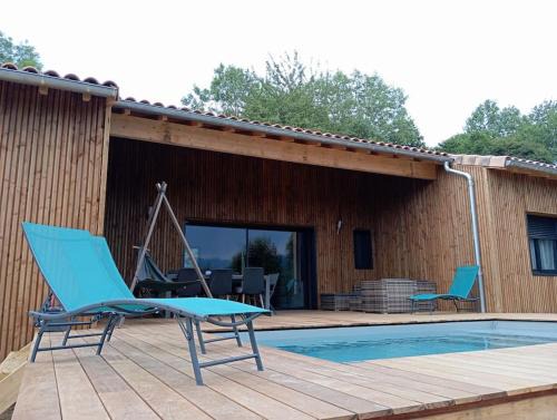 Accords Pyrénées - Vue Pyrénées - Piscine et spa - classé 4 étoiles