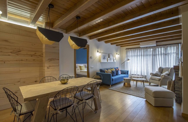 Acogedor apartamento con balcón 48 1E