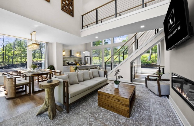 Adamina Canyon- Luxurious, Brand New 5BR/3BTH - #7