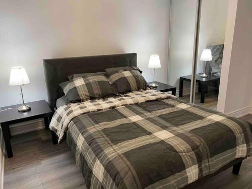 Adorable 2-Bedroom Basement with Sep Entrance