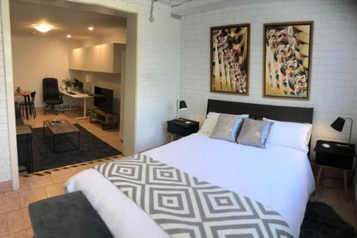Adorable Studio Nestled in the Heart of Flynn - Hosted by Canstay