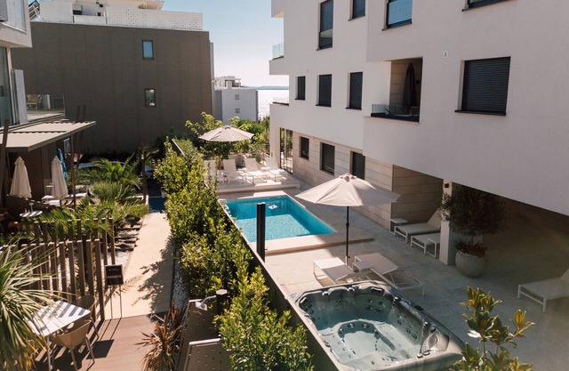 Adria Concept Suites-A5 Summer Breeze