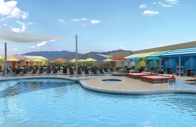 Adventure Awaits! On Strip, Pool, Game Room, Casino, Parking! Near Mob museum