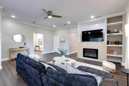 Aesthetic 3BD Home, Downtown, FSU, Games & Yard