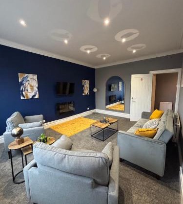 Affordable Luxury 2 Stunning apartment Sunderland close to City centre hospital Crown Works Studio and Nissan