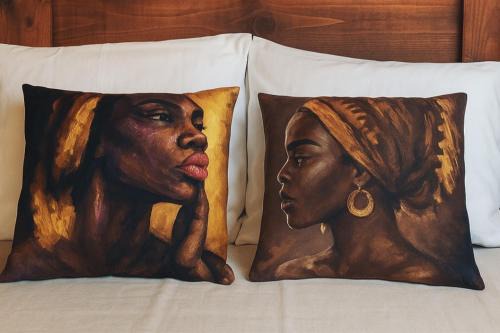 African Campsite Huts Plus Free Massage With Sauna And Hot Tub