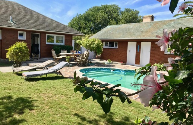 African Holiday home in Table View