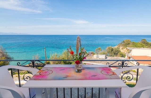 Agnadi Sea View N2 -2 Bedroom Apartment 5 guests