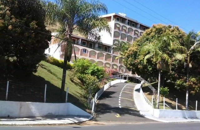 AGRADÁVEL FLAT - CAVALINHO BRANCO - ÁGUAS DE LINDÓIA