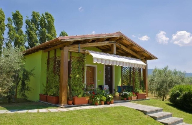 Agriturismo L'Elce: Apartment with Pool View