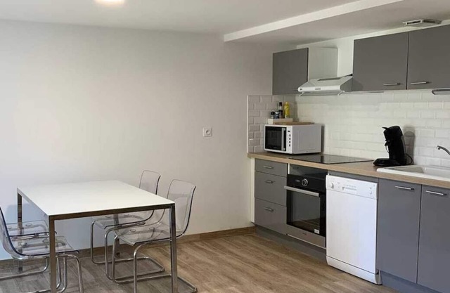 Aiguillon pleasant townhouse 1 to 6 pers.