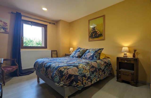 Air-conditioned room with private bathroom, garden access