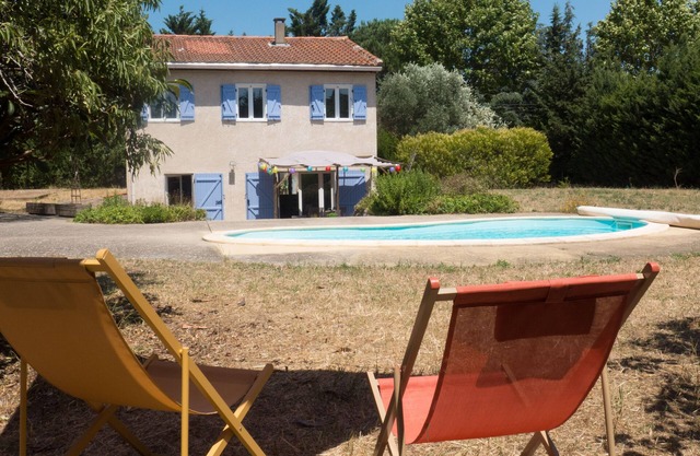 Air conditionned house in a quiet village private pool in large closed garden