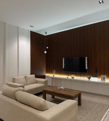 Al Ain Hotel Apartment Family Stay with Balcony and Pool Access