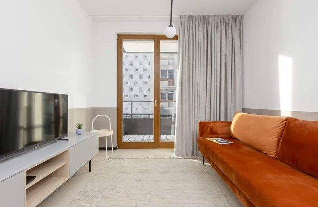 Al. Solidarności 60B | Chic Apartment | A/C