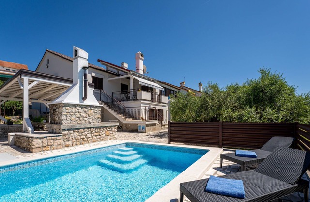Albaneze by Interhome