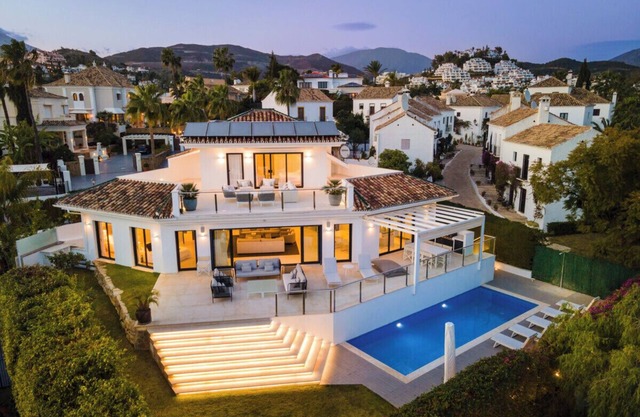 All About Villa Breeze
