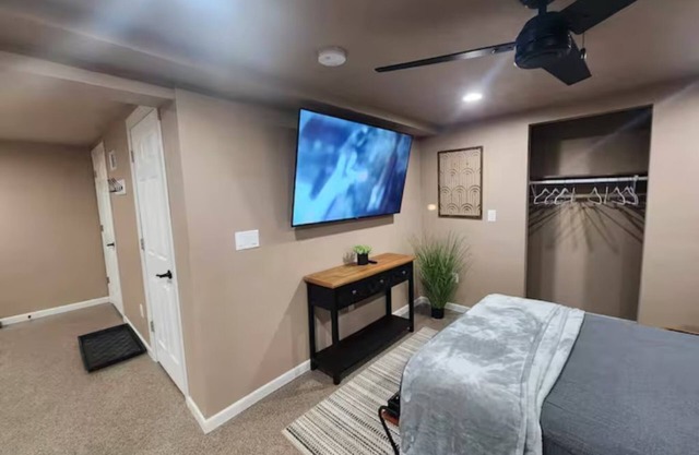ALL New studio apartment across from Mercy Hospital