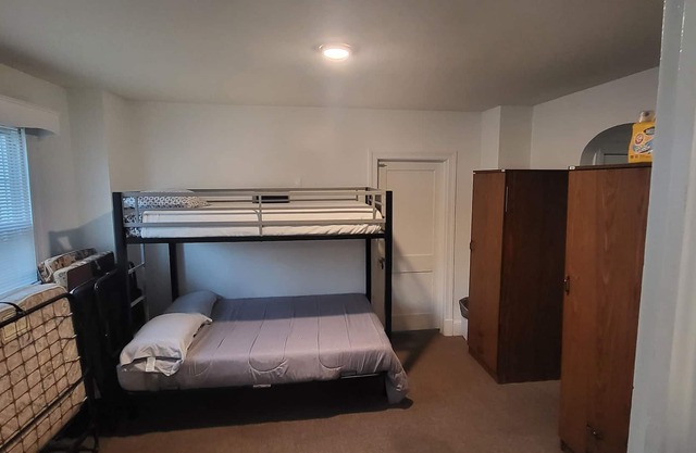 (ALL TO YOURSELF, NOT SHARED) Free Complimentary Breakfast!