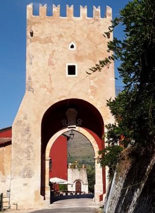 Alloggio La Torre Fossanova