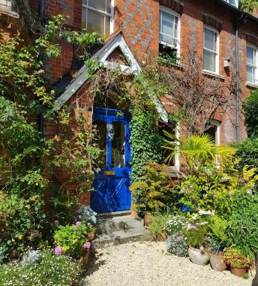 Alma House Bed and Breakfast