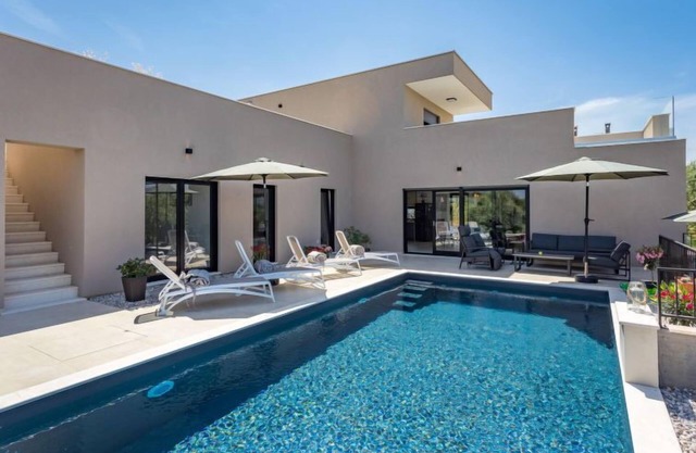 Altalune by Interhome