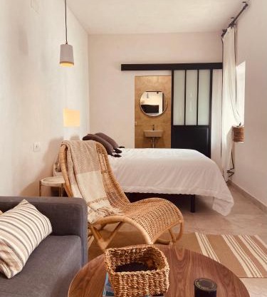 Altamirano SUITE by Atico73