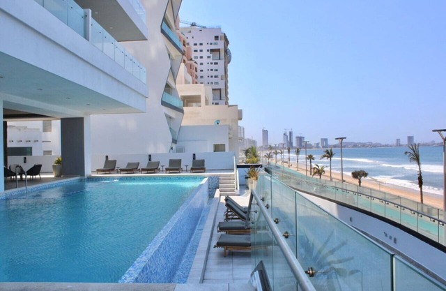 Altomare beautiful apartment with ocean view