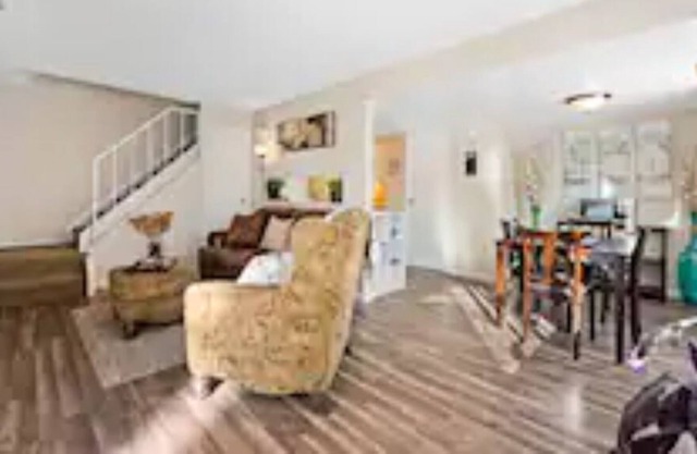 Amazing 2-Bed Townhome w/Garage in DTC