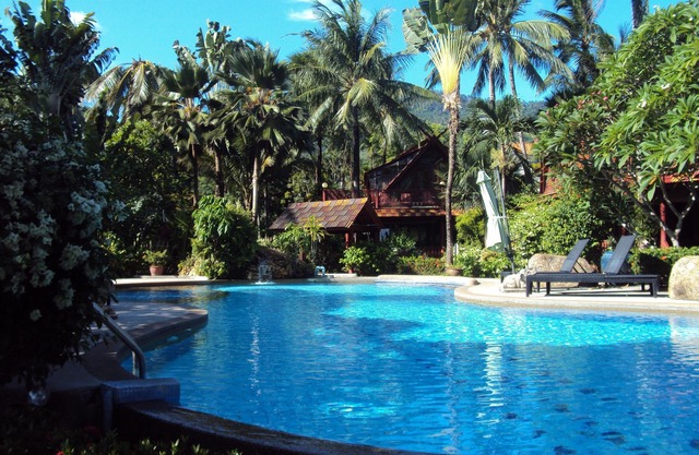 Amazing 3 Bedroom, Thai Style Beachside, Villa