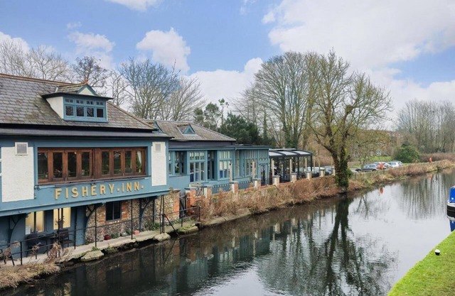 Amazing 3BR Home – 15 Min to Harry Potter Studios 25 Min to Luton Airport