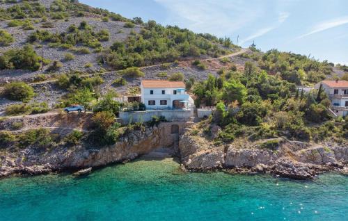 Amazing Apartment In Jablanac