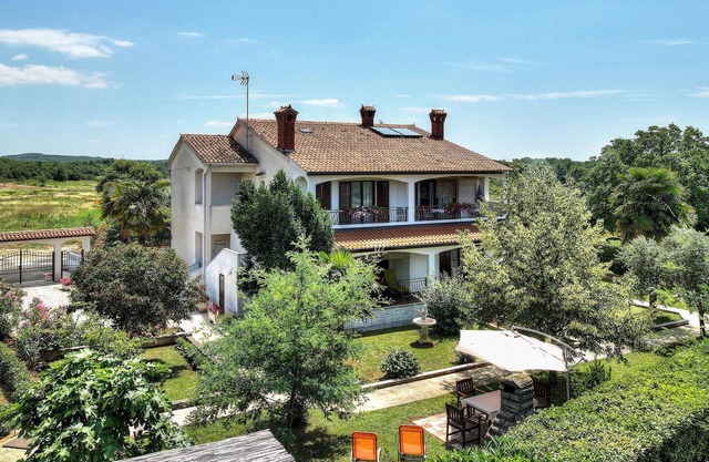 Amazing apartment in Porec with WiFi