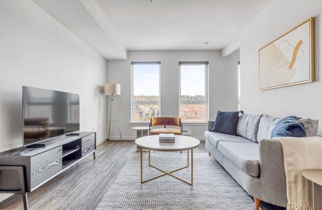 Amazing Ballard 1BR w/BBQ, Lounge & W/D, onsite retail, by Blueground