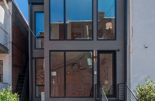 Amazing Condo in heart of Dupont Circle